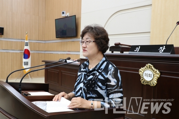 박영순 의원 결의문 모습 [사진/대전시 동구의회 제공]